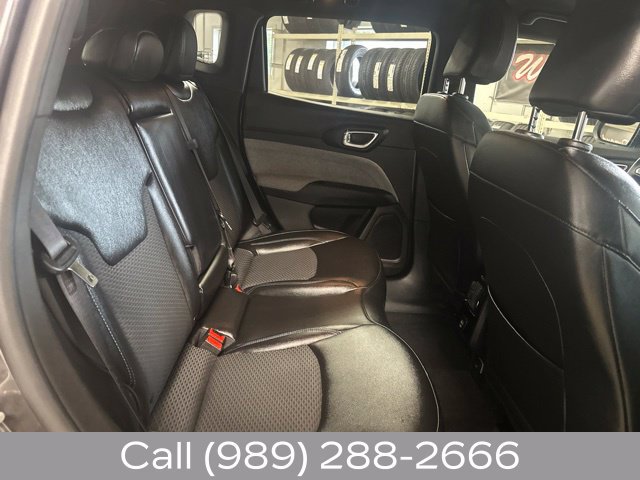 Used 2024 Jeep Compass Latitude AWD/4WD image 17