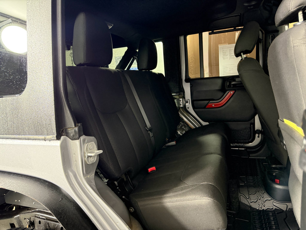 Used 2018 Jeep Wrangler Unlimited Sport S image 16