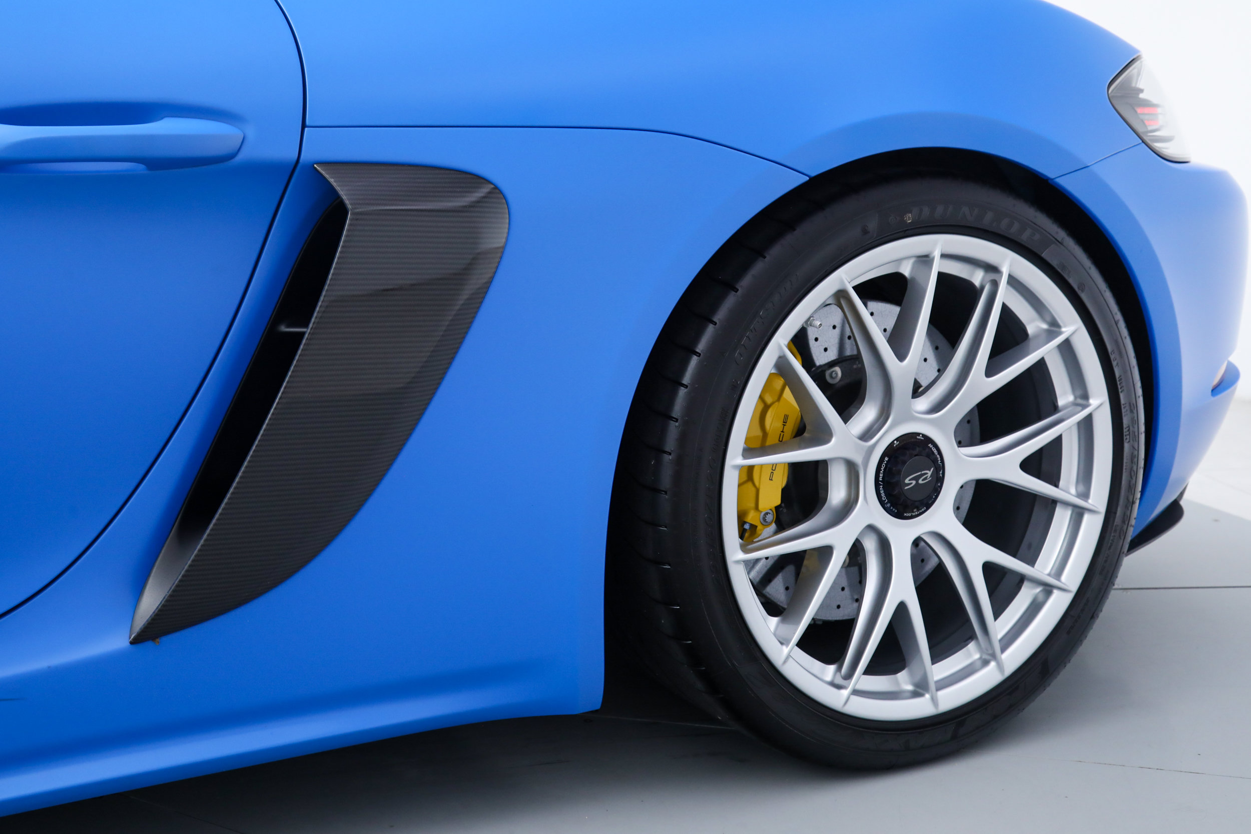 Used 2024 Porsche 718 Boxster Spyder RS RWD image 17