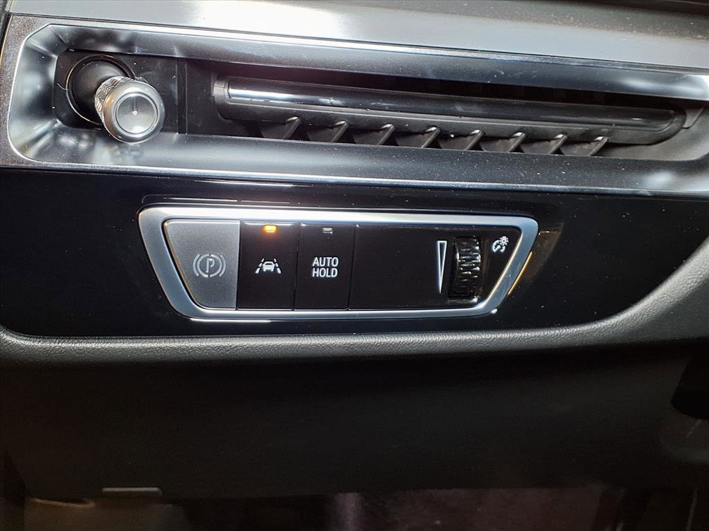 New 2026 Cadillac Lyriq V image 17