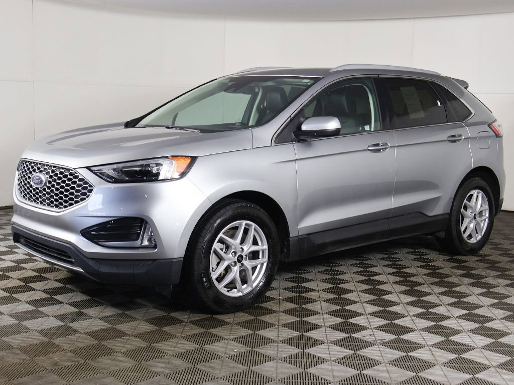 Used 2024 Ford Edge SEL w/ Convenience Package image 6