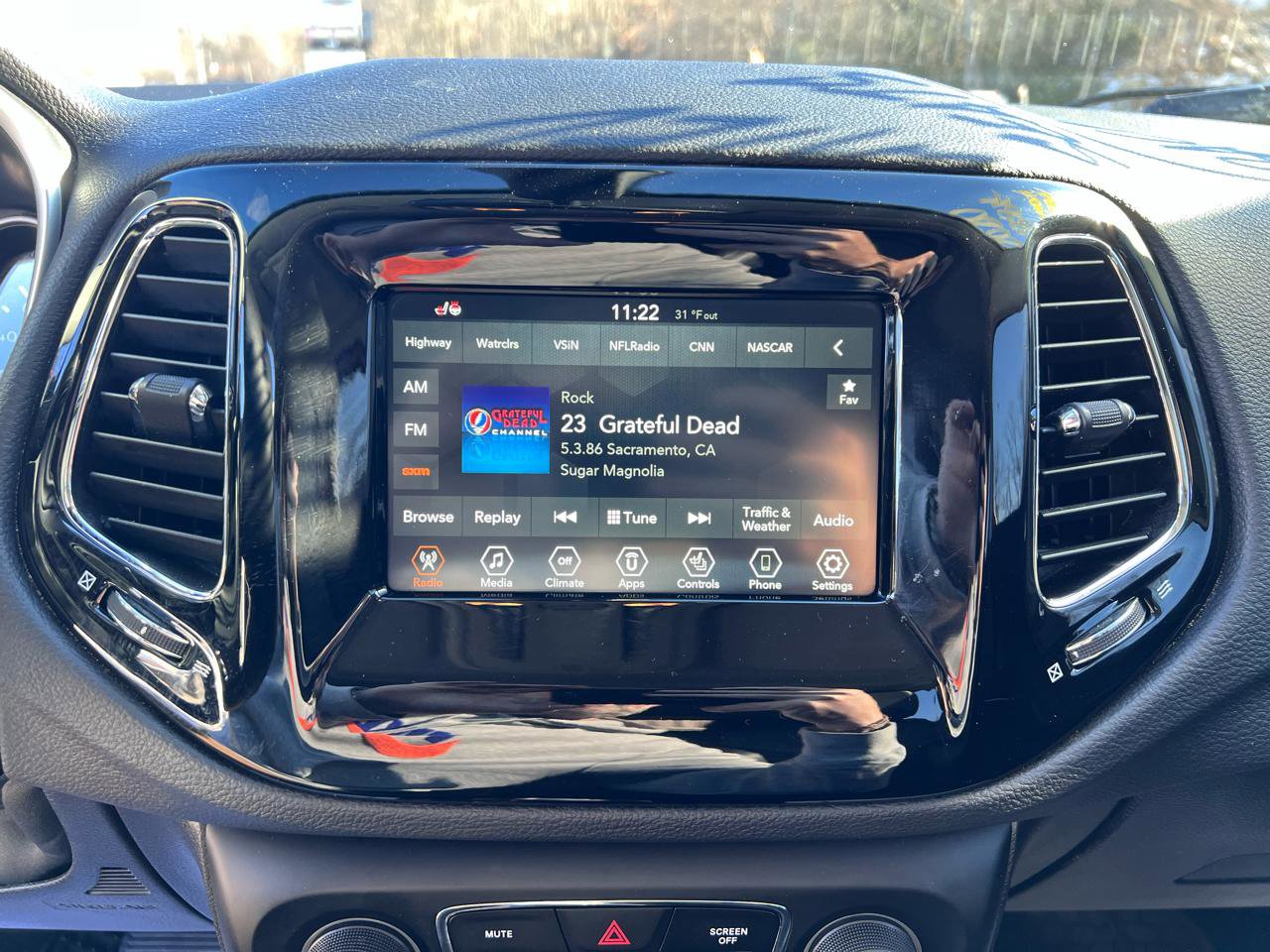 Used 2020 Jeep Compass Altitude image 12