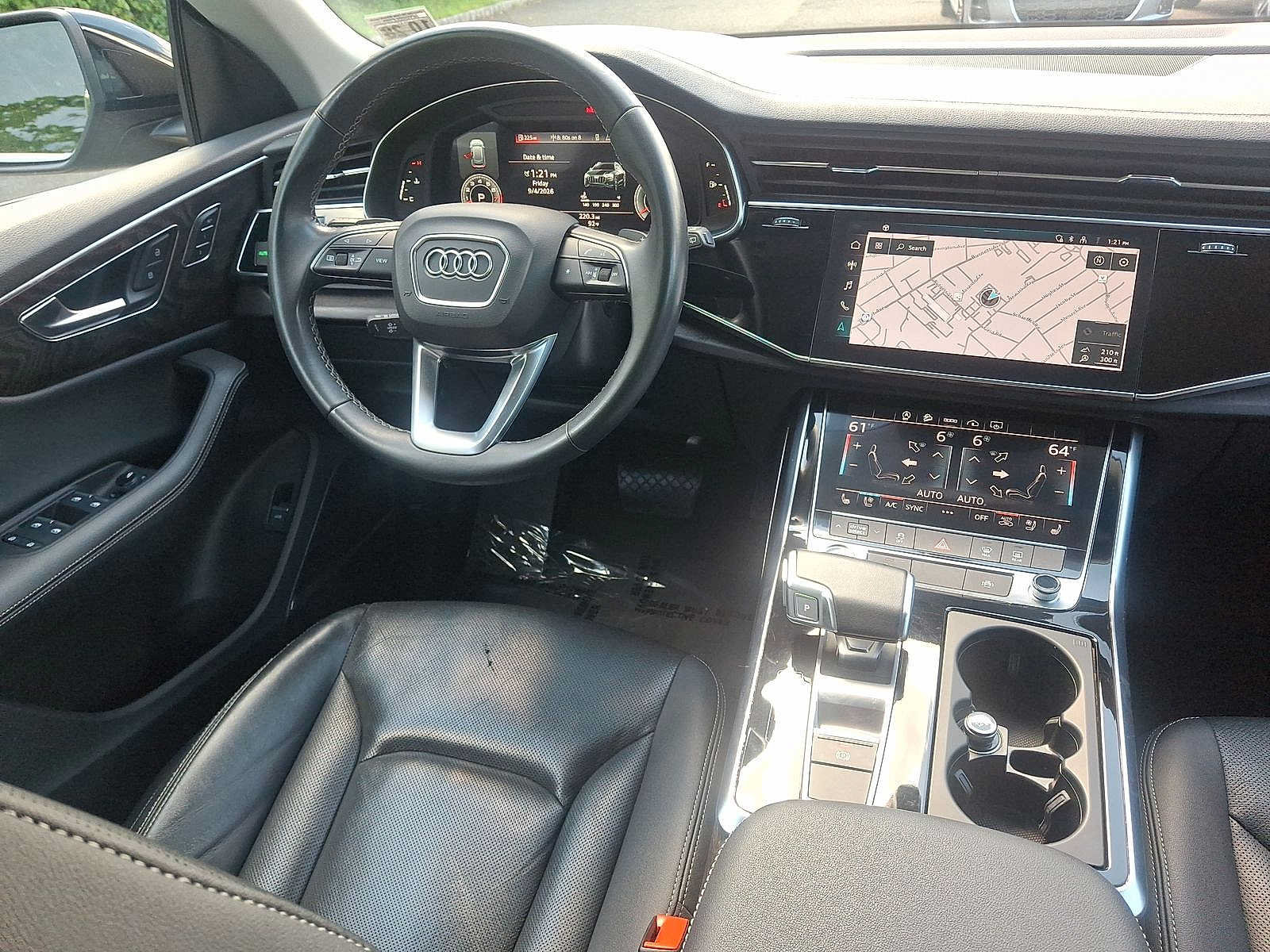 Used 2023 Audi Q8 Premium Plus AWD/4WD image 15