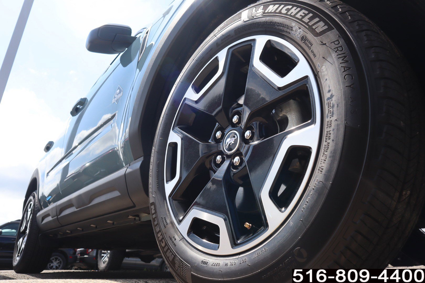 Used 2023 Ford Bronco Sport Outer Banks w/ Tech Package AWD/4WD image 9
