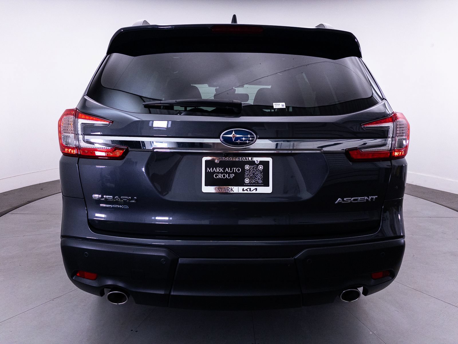 Used 2023 Subaru Ascent Premium w/ Convenience Package AWD/4WD image 14