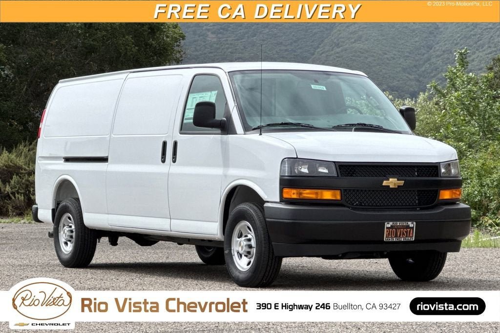 New 2026 Chevrolet Express 2500 Extended w/ Communications Package