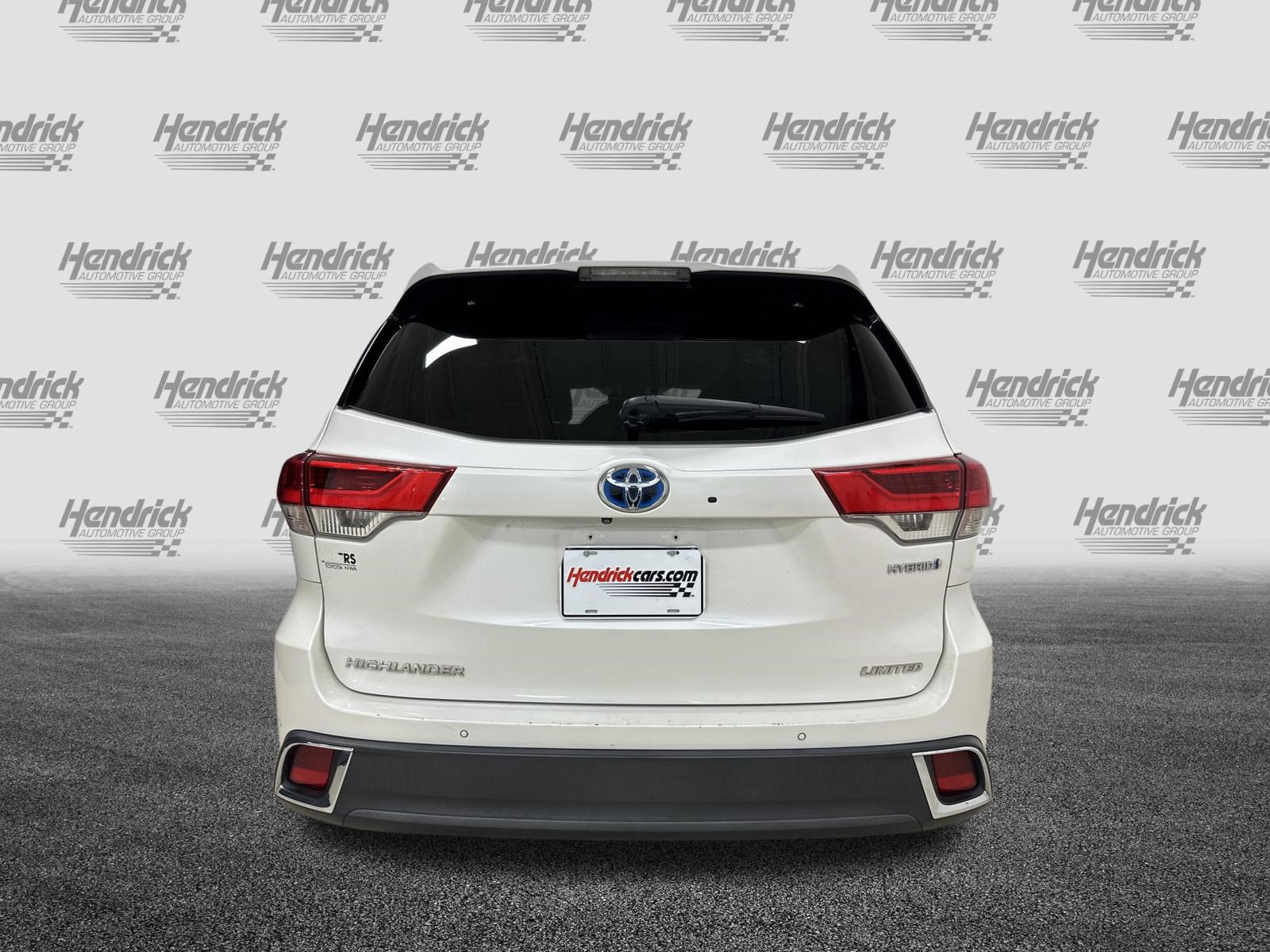 Used 2019 Toyota Highlander Limited Platinum AWD/4WD image 9