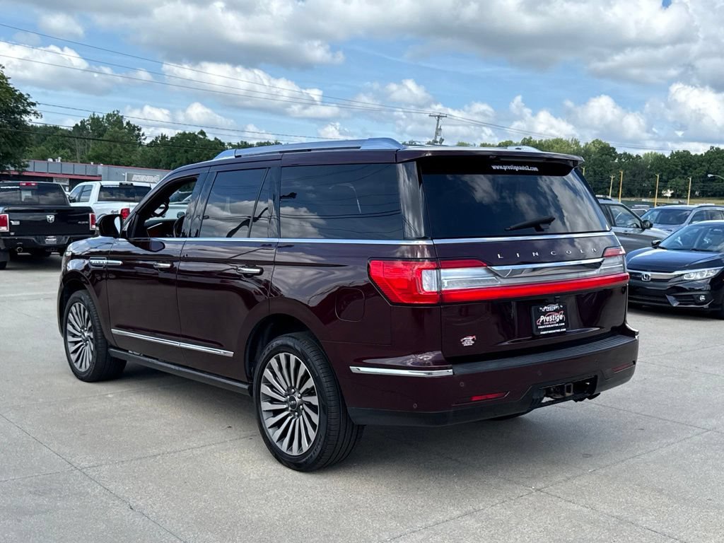 Used 2019 Lincoln Navigator Reserve AWD/4WD image 4