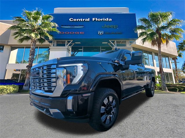 Used 2024 GMC Sierra 2500 Denali w/ Denali Reserve Package image 9