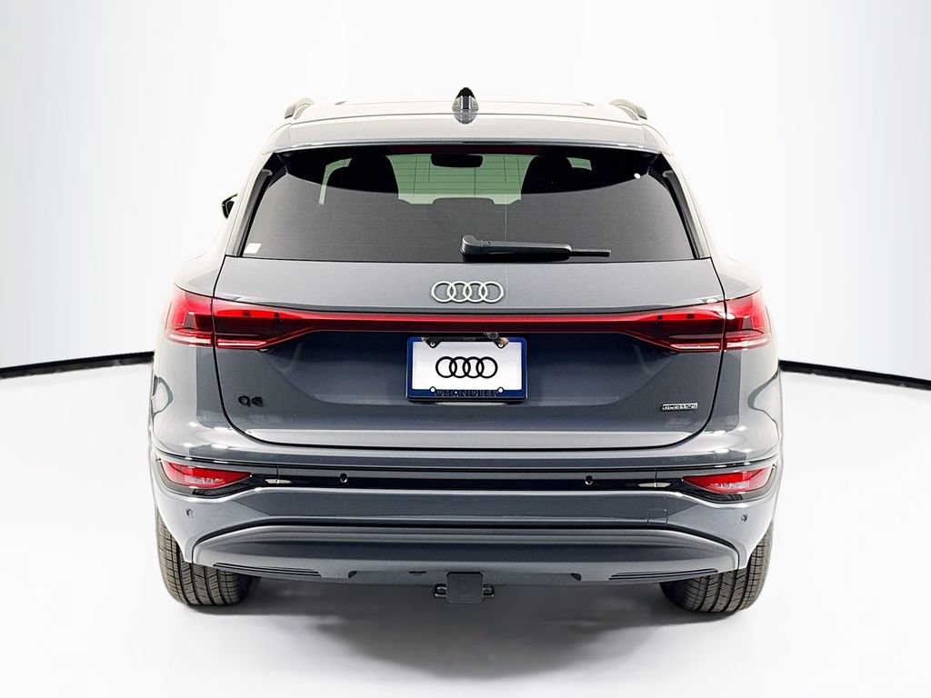 Used 2025 Audi Q6 e-tron Premium Plus AWD/4WD image 7