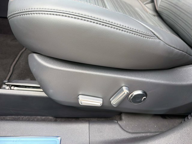 New 2026 Lincoln Nautilus Reserve AWD/4WD image 10