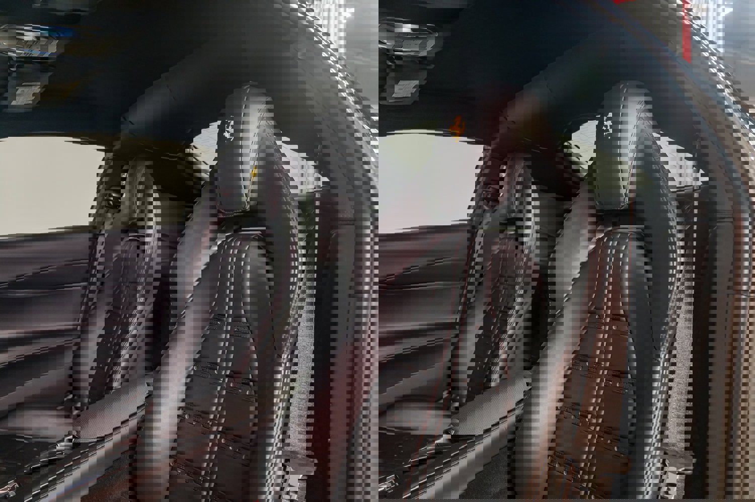 Used 2020 Ferrari 812 Superfast image 21