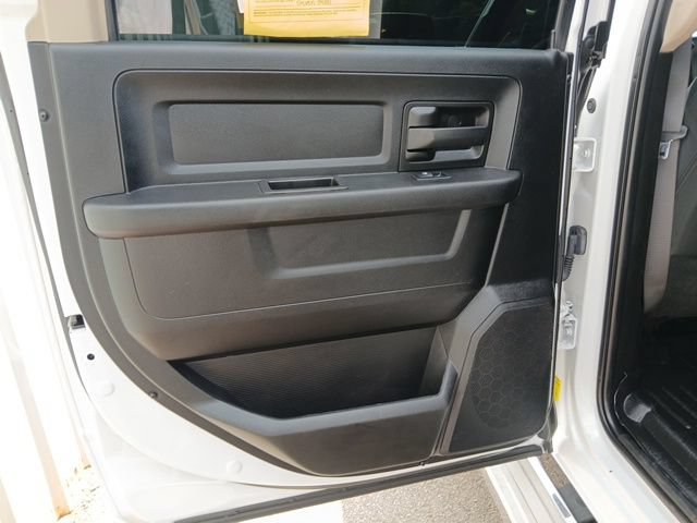 Used 2020 RAM 3500 Tradesman w/ Chrome Appearance Group AWD/4WD image 22