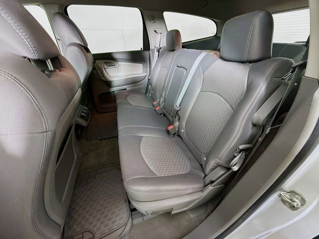 Used 2009 Chevrolet Traverse LT FWD image 24