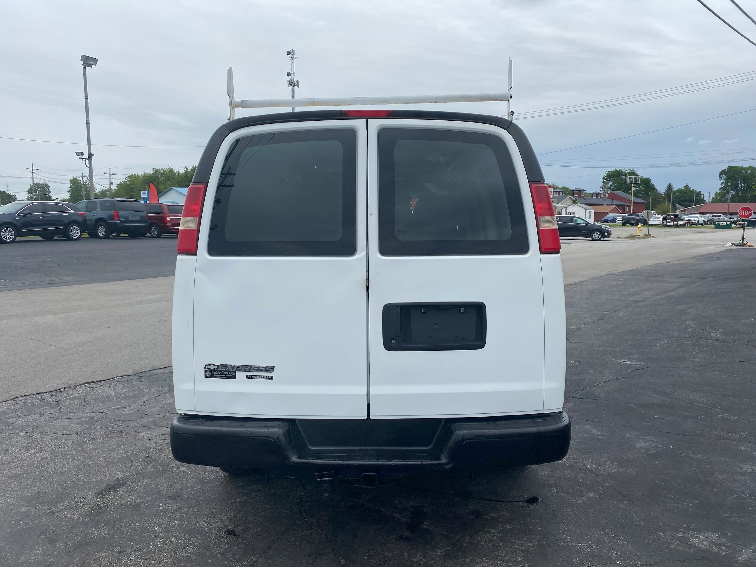 Used 2013 Chevrolet Express 2500 RWD image 6