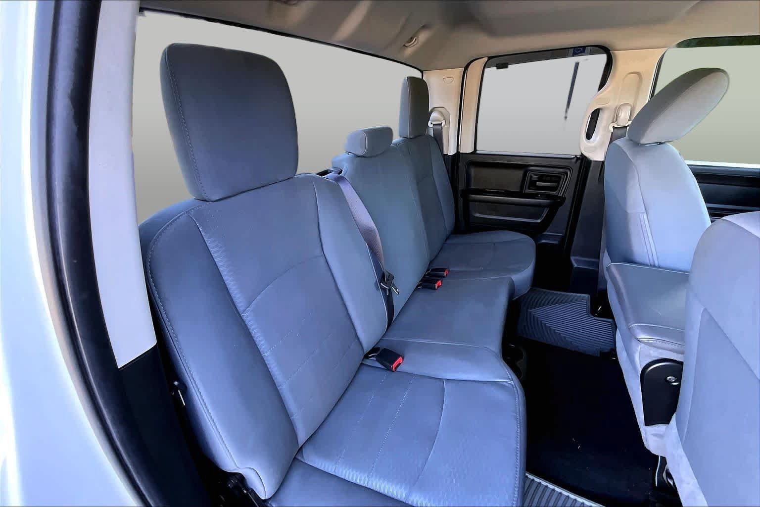 Used 2019 RAM 1500 Express AWD/4WD image 20