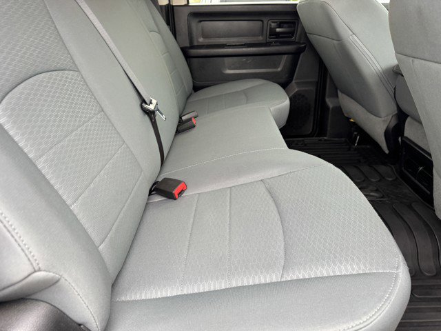Used 2017 RAM 1500 Express image 10