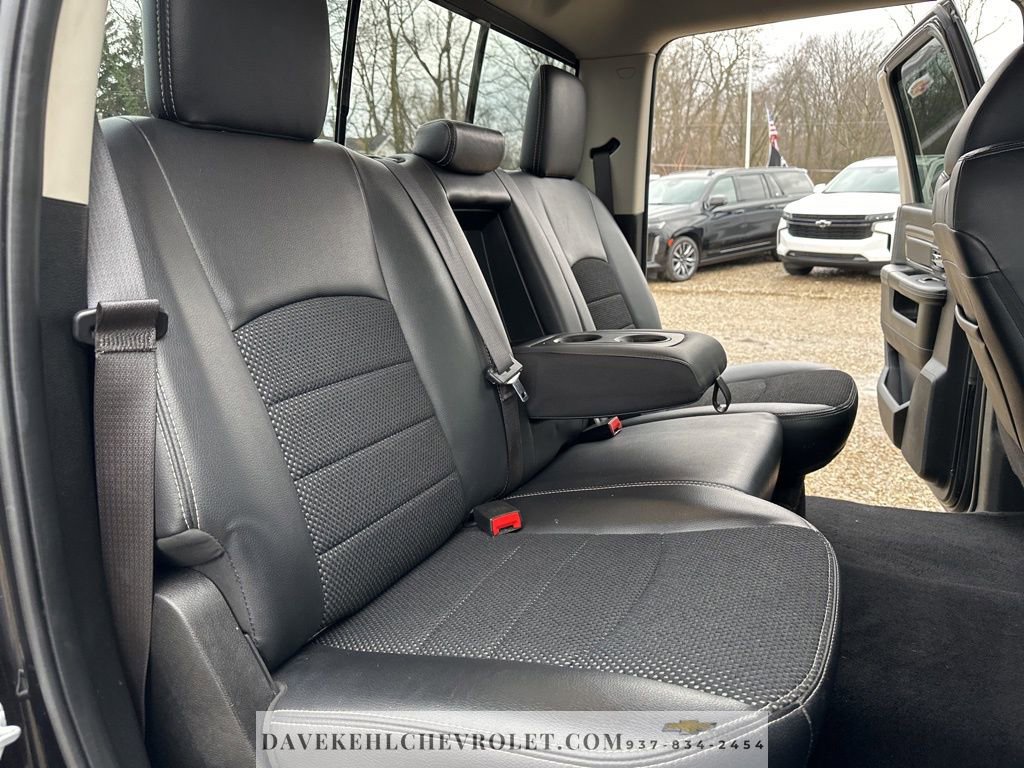 Used 2018 RAM 2500 Big Horn w/ Sport Appearance Group image 21