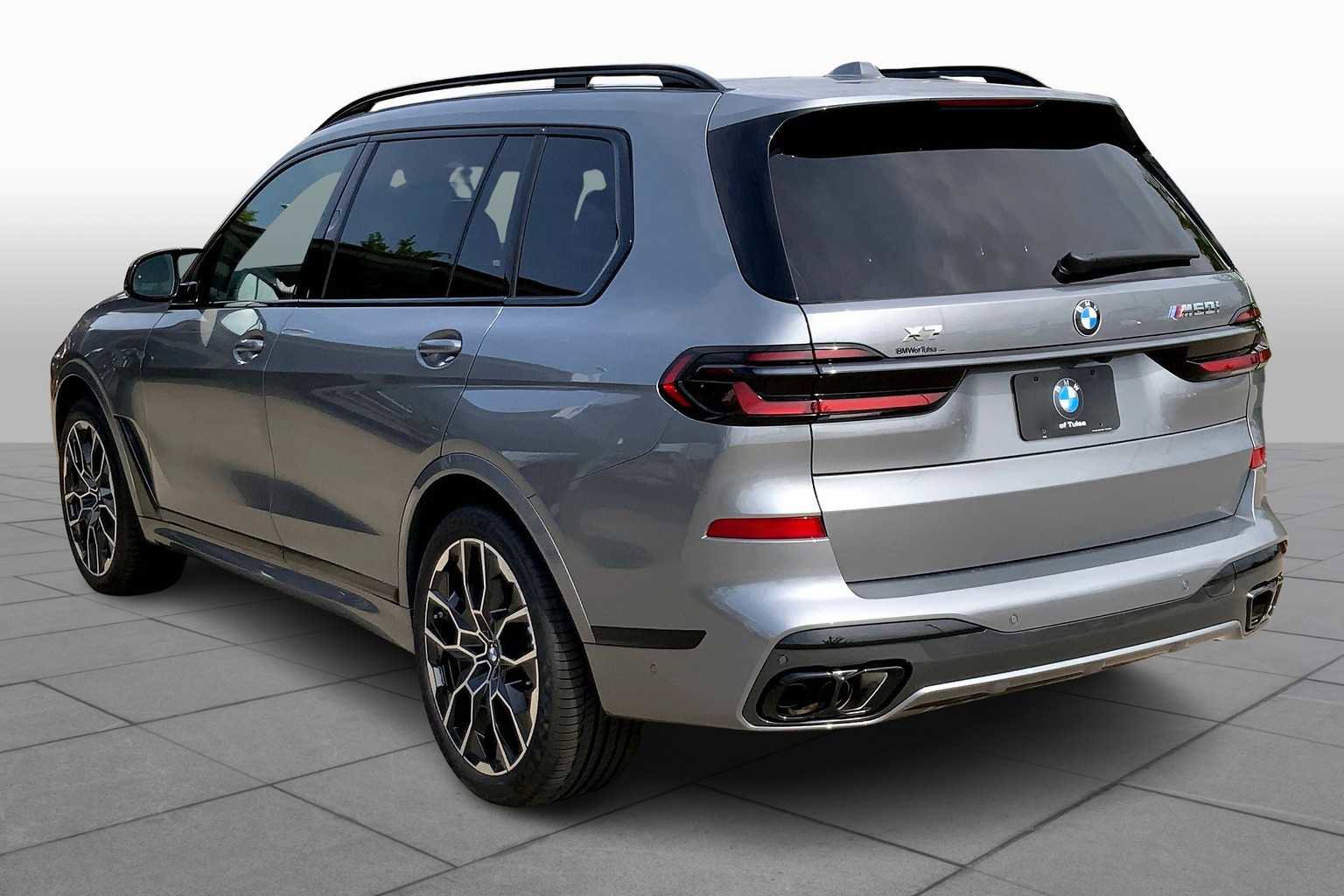 New 2026 BMW X7 M60i image 11