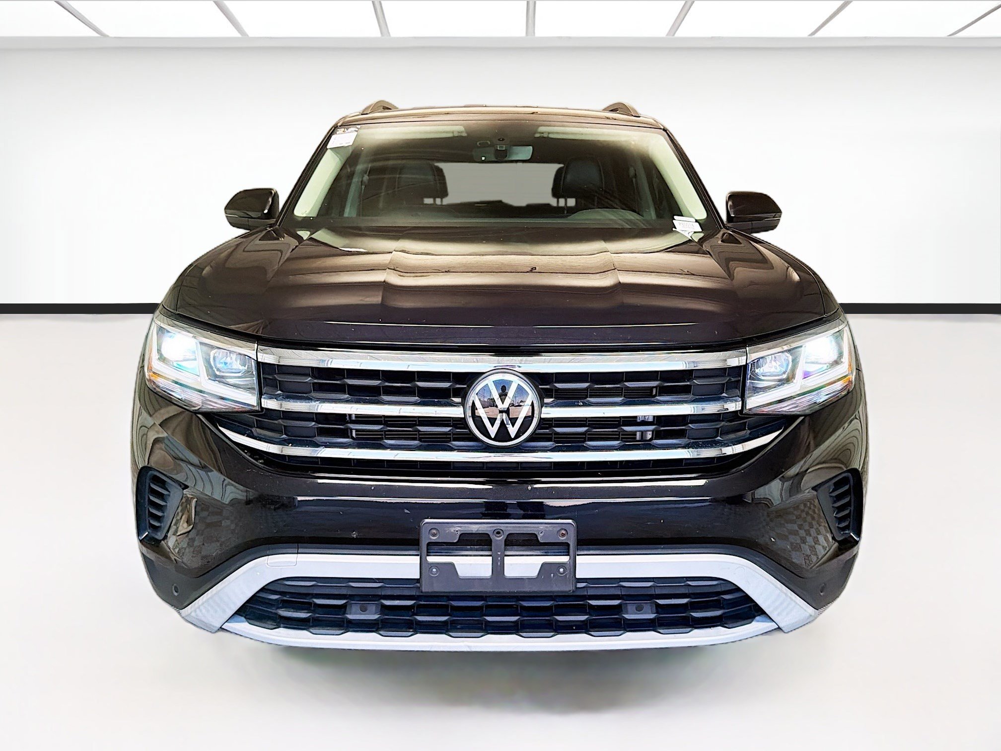 Used 2022 Volkswagen Atlas SE FWD image 2