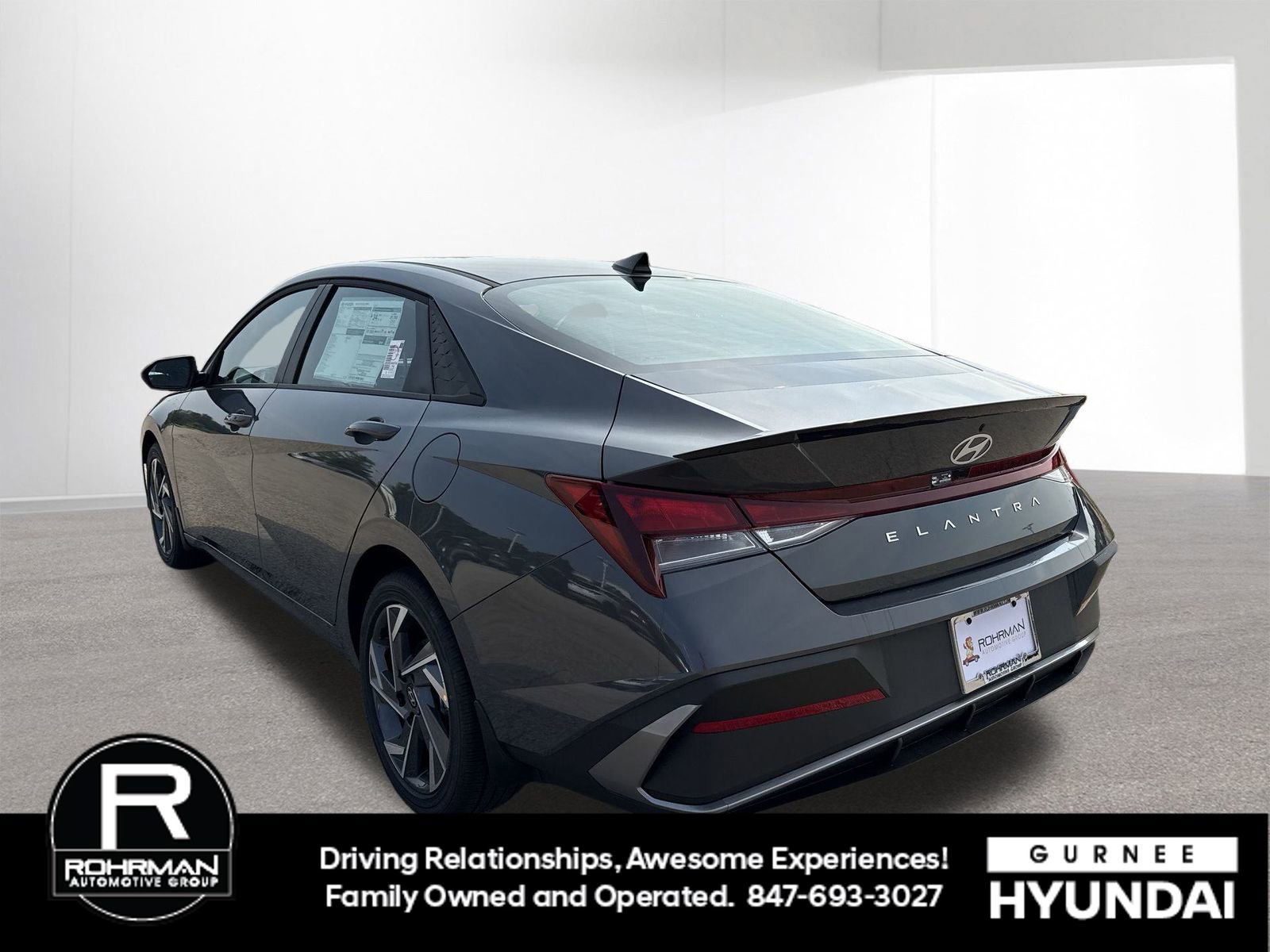 Certified 2025 Hyundai Elantra Sport image 6