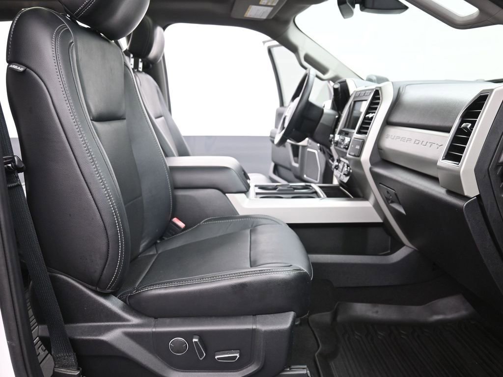 Used 2019 Ford F250 Lariat w/ Lariat Ultimate Package AWD/4WD image 25