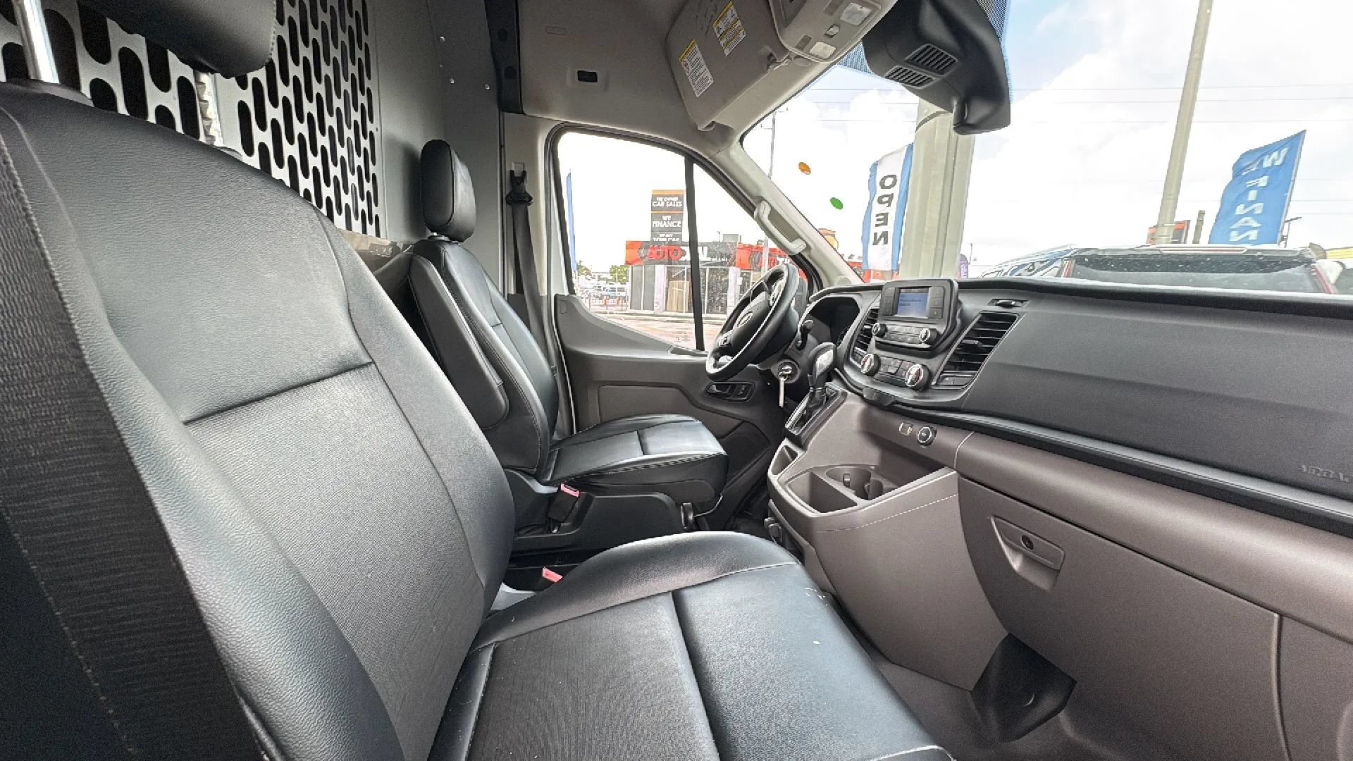 Used 2022 Ford Transit 350 148 High Roof Extended RWD image 10