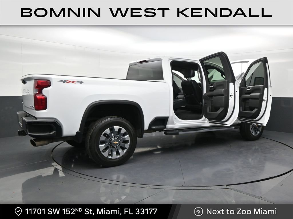 Used 2023 Chevrolet Silverado 2500 Custom w/ Custom Value Package image 29