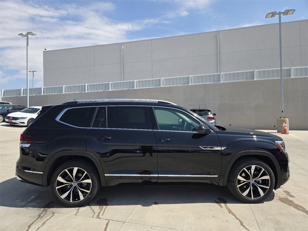 New 2025 Volkswagen Atlas SEL Premium R-Line image 12