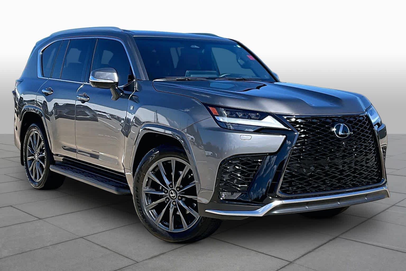 Used 2026 Lexus LX 600 F Sport w/ Accessory Package (Z1) AWD/4WD image 3