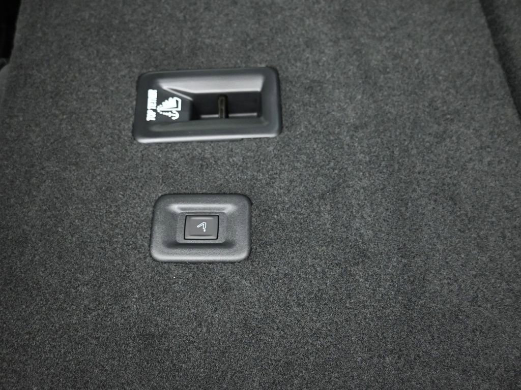 New 2026 Chevrolet Traverse RS image 17