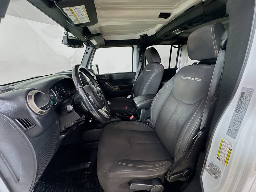 Used 2018 Jeep Wrangler Unlimited Sport AWD/4WD image 12