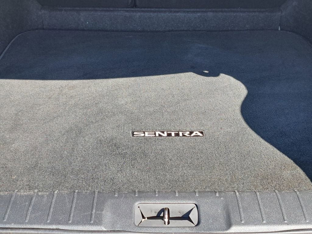 Used 2025 Nissan Sentra SV image 26