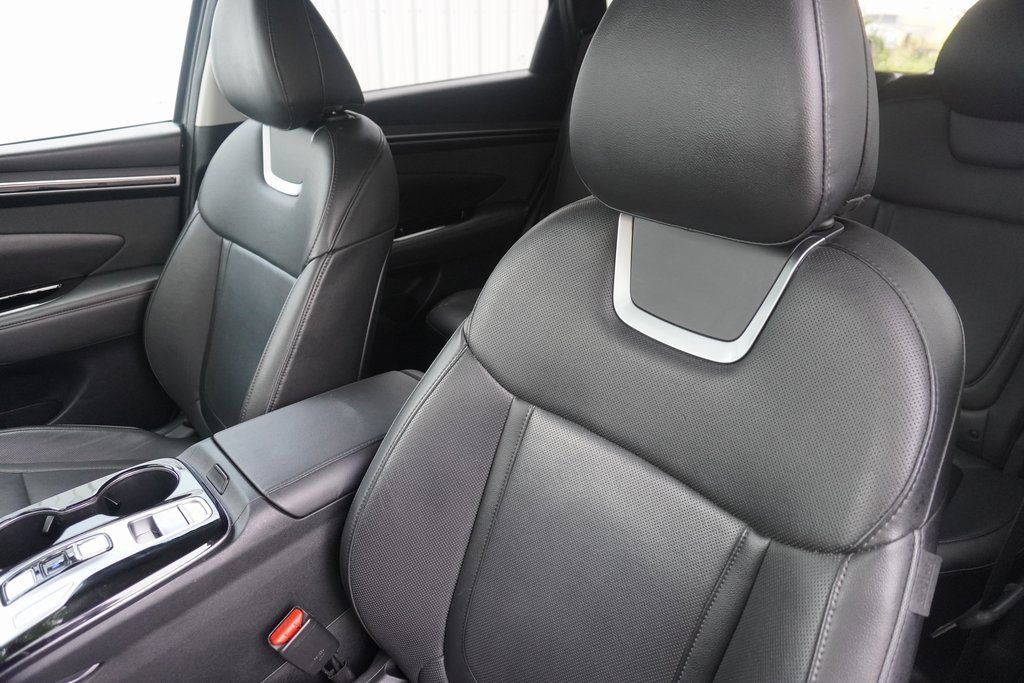 Used 2024 Hyundai Tucson Limited image 18