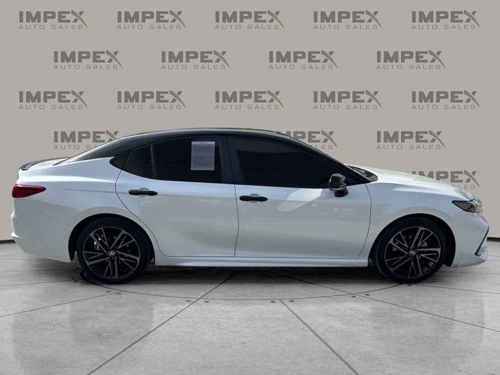 Used 2025 Toyota Camry XSE FWD image 6