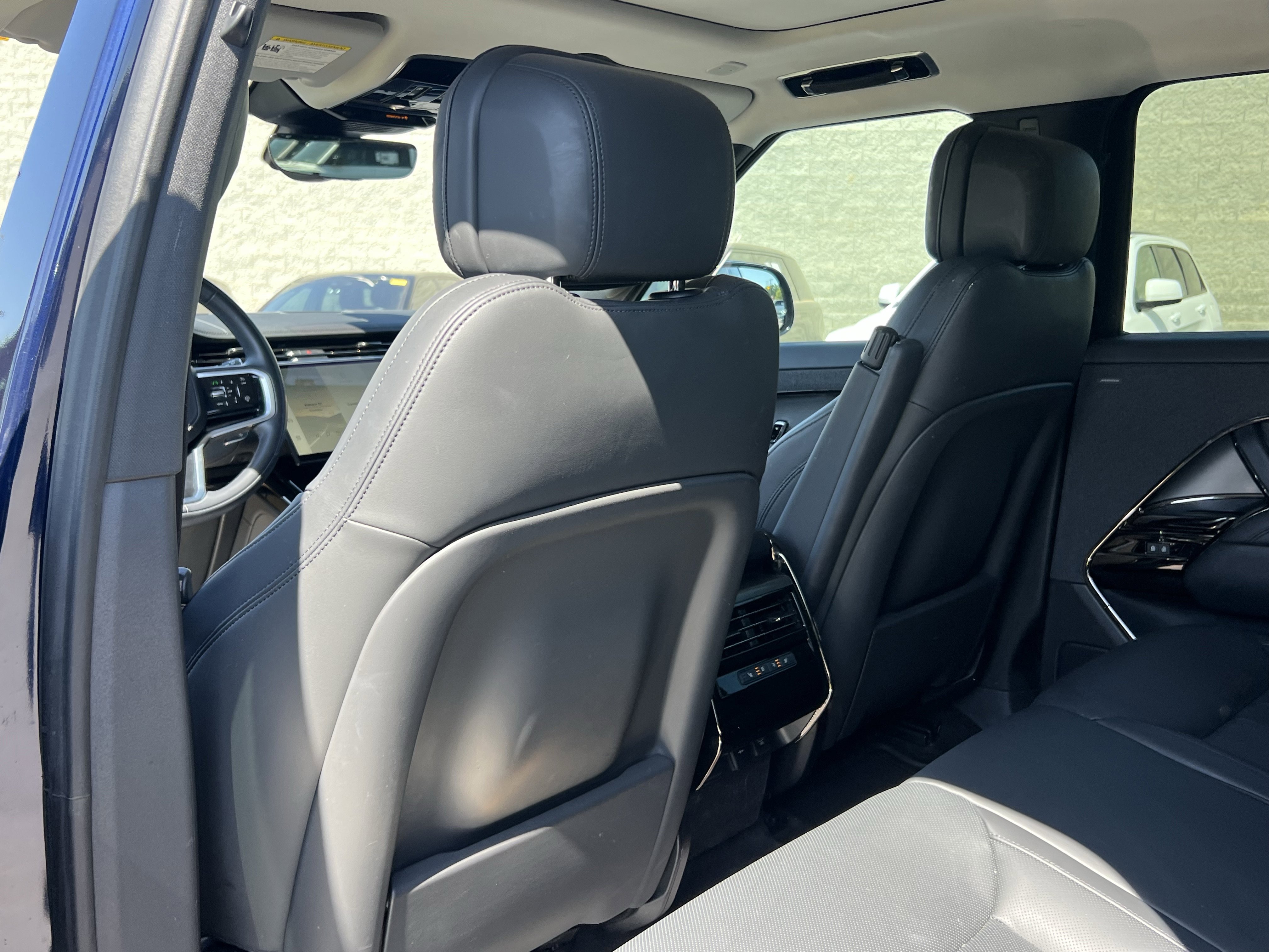 Certified 2023 Land Rover Range Rover Sport SE AWD/4WD image 32