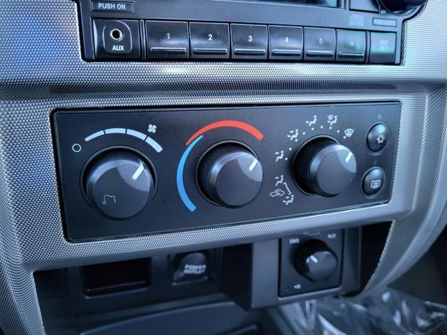 Used 2006 Dodge Dakota SLT image 22