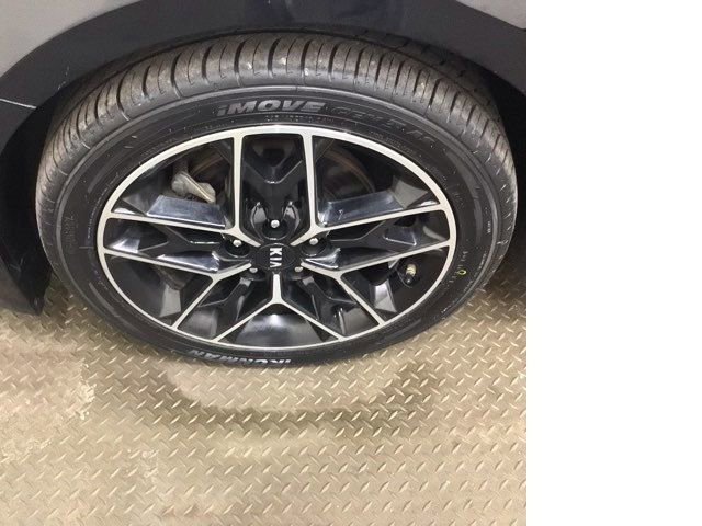 Used 2020 Kia Optima SE image 28