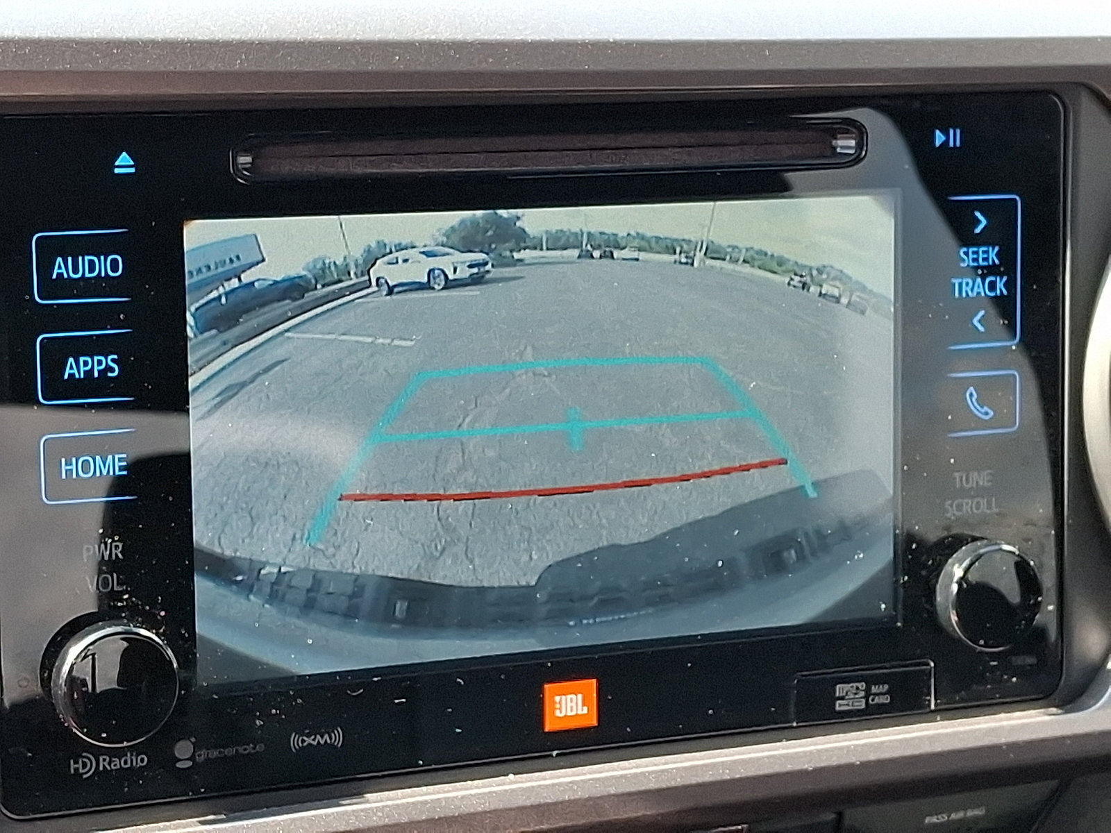 Used 2018 Toyota Tacoma Limited AWD/4WD image 20