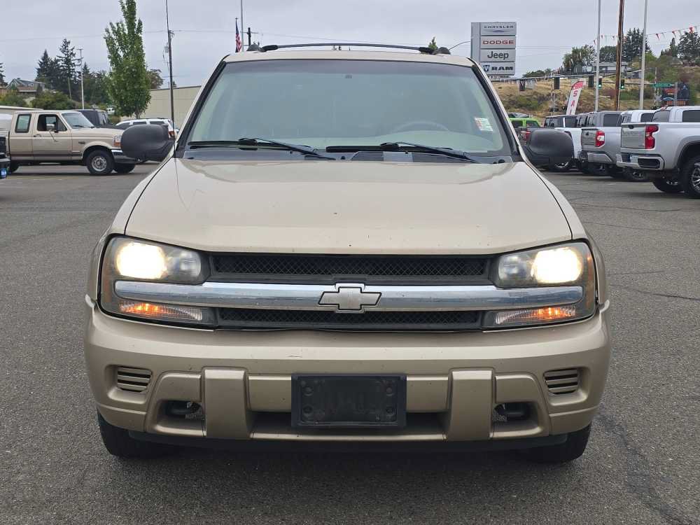 Used 2004 Chevrolet TrailBlazer LS w/ LS Preferred Equipment Group AWD/4WD image 19