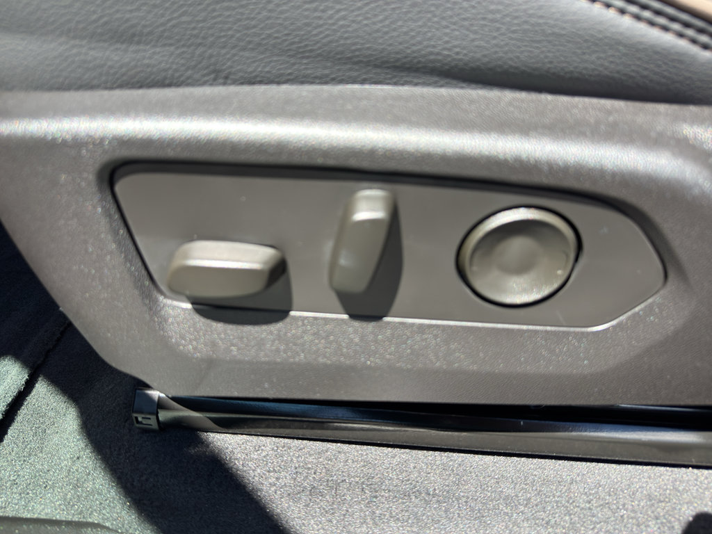 New 2026 GMC Canyon Denali AWD/4WD image 19