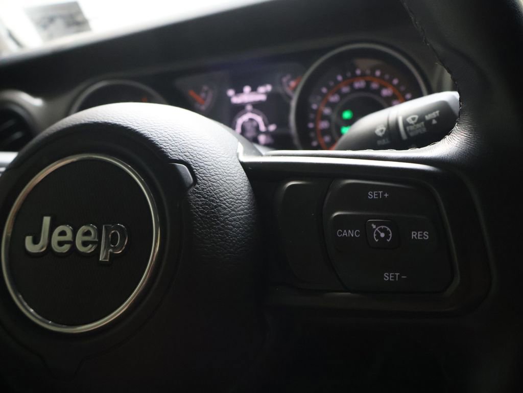 Used 2022 Jeep Gladiator Sport AWD/4WD image 23