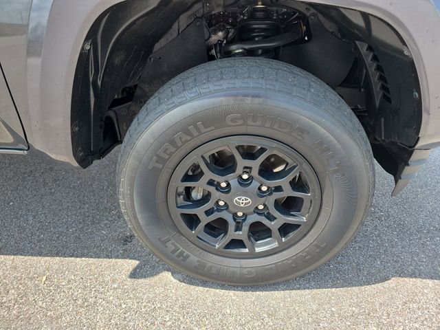 Used 2019 Toyota Tacoma SR5 RWD image 30