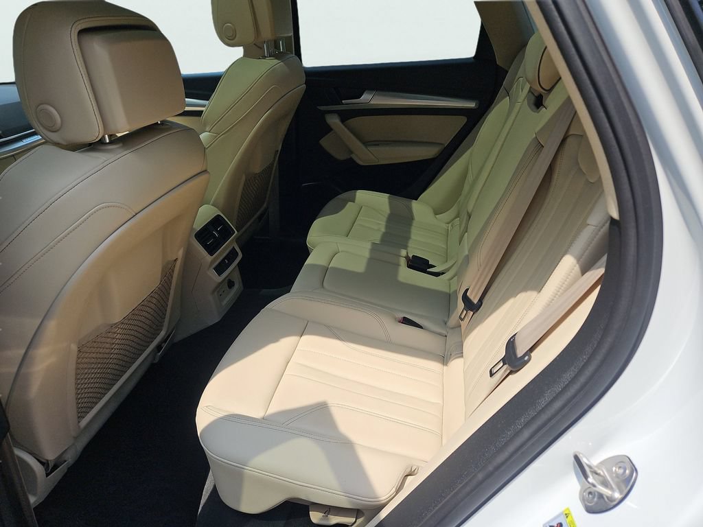 Certified 2024 Audi Q5 2.0T Premium AWD/4WD image 35