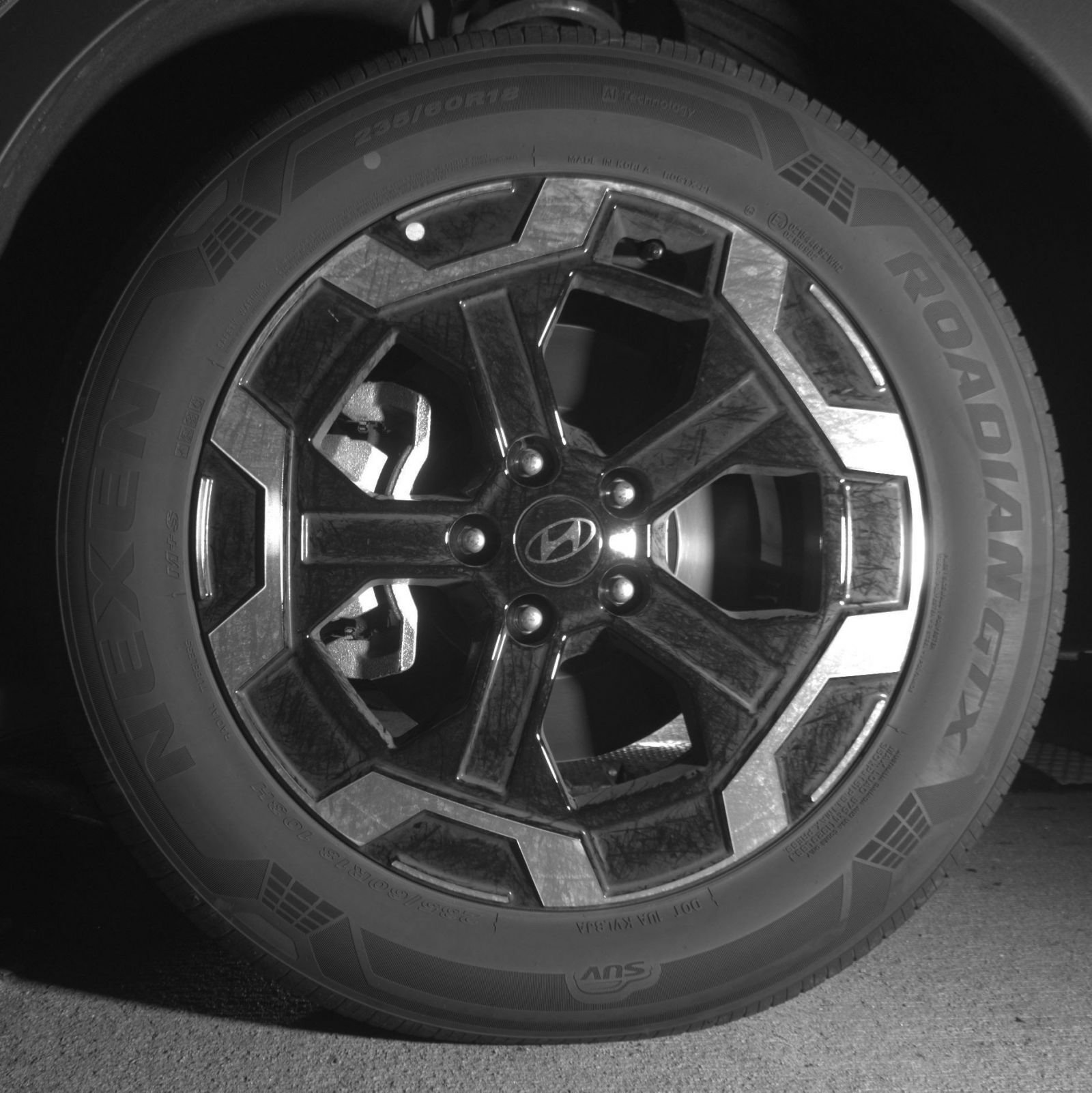 Used 2026 Hyundai Santa Fe SEL FWD image 12