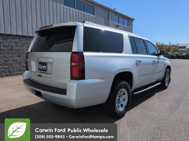 Used 2019 Chevrolet Suburban 4WD w/ Enhanced Driver Alert Package image 3