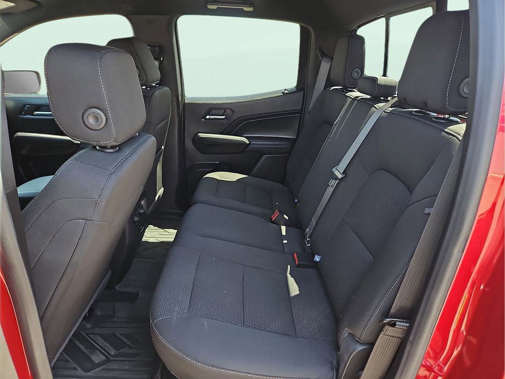 Used 2024 Chevrolet Colorado LT w/ LT Convenience Package RWD image 8