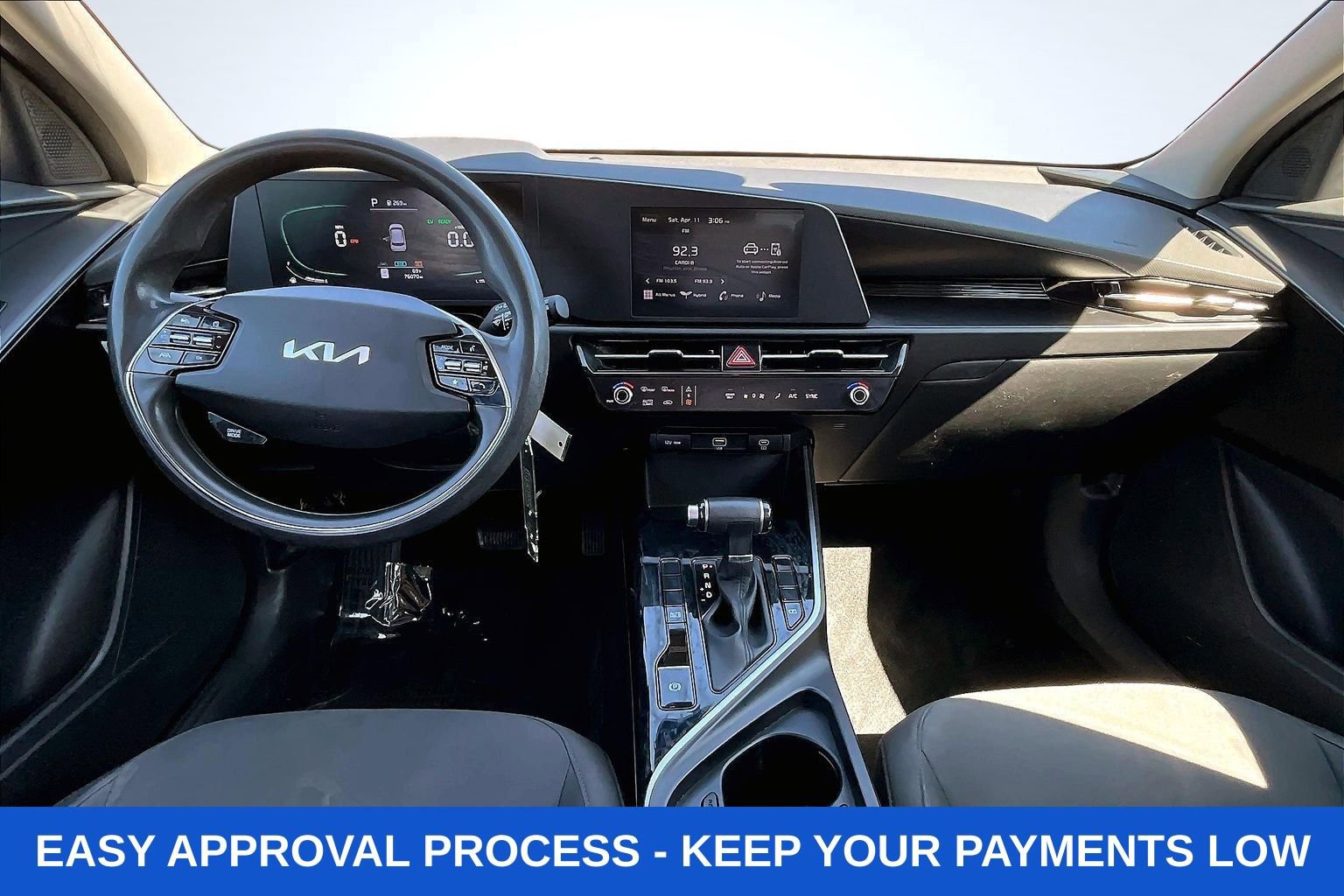 Used 2023 Kia Niro LX FWD image 10
