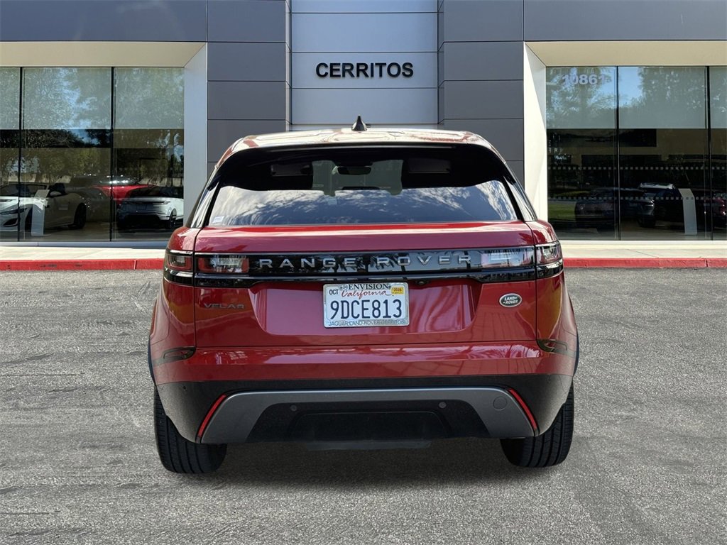 Used 2023 Land Rover Range Rover Velar R-Dynamic S image 7