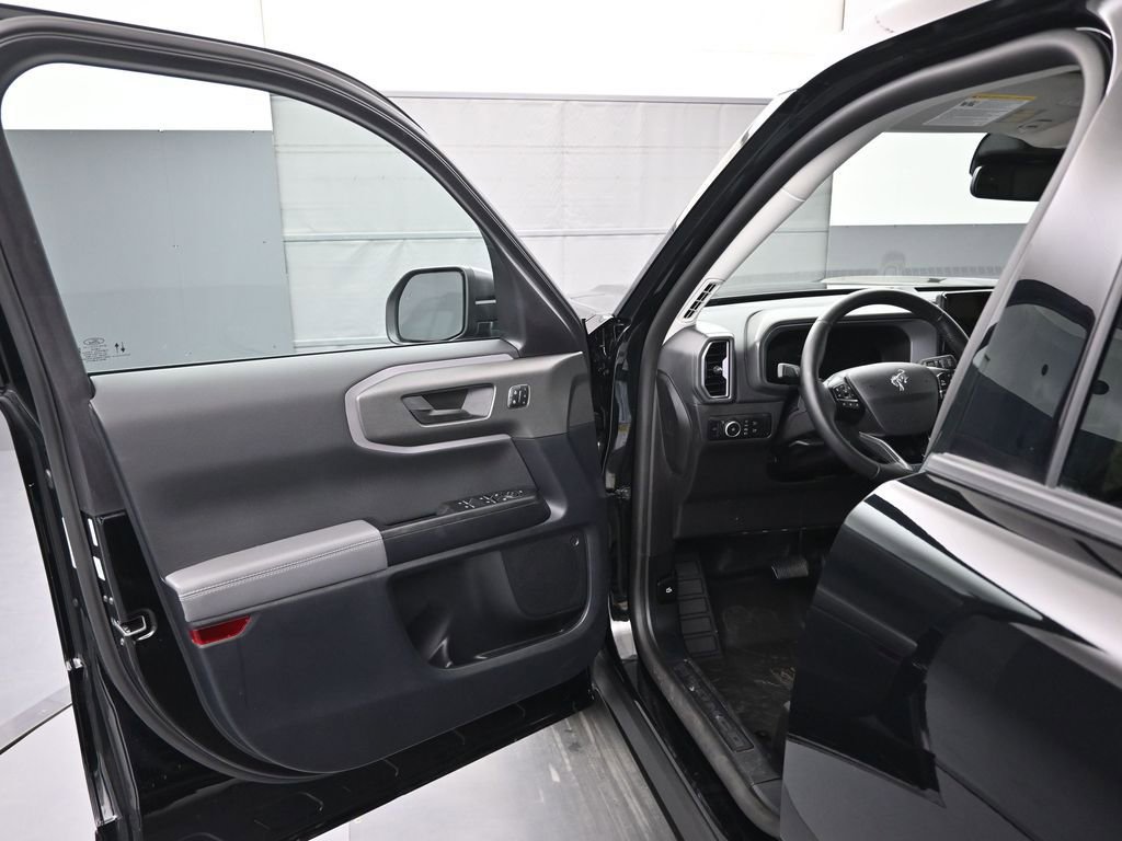 Certified 2025 Ford Bronco Sport Badlands image 9
